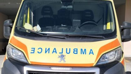 Αυτοκίνητο-παρέσυρε-ποδηλάτισσα-στο-κέντρο-των-Τρικάλων-–-Μεταφέρθηκε-τραυματισμένη-στο-Νοσοκομείο