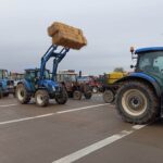 Οι-αγρότες-έκλεισαν-την-πρόσβαση-στον-Ε65-από-την-είσοδο-του-Λόγγου