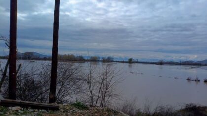 Πλημμύρισαν-χιλιάδες-στρέμματα-καλλιεργειών-στην-περιοχή-της-Φαρκαδόνας-(φωτο)