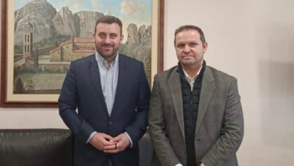 Διεύρυνση-ωραρίου-λειτουργίας-του-Γραφείο-Εξυπηρέτησης-Φορολογουμένων-της-ΔΟΥ.-Τρικάλων-στην-Καλαμπάκα-–-Ενίσχυση-της-εξυπηρέτησης-των-πολιτών-με-πρωτοβουλία-του-Δημάρχου-Μετεώρων-Λευτέρη-Αβραμόπουλου