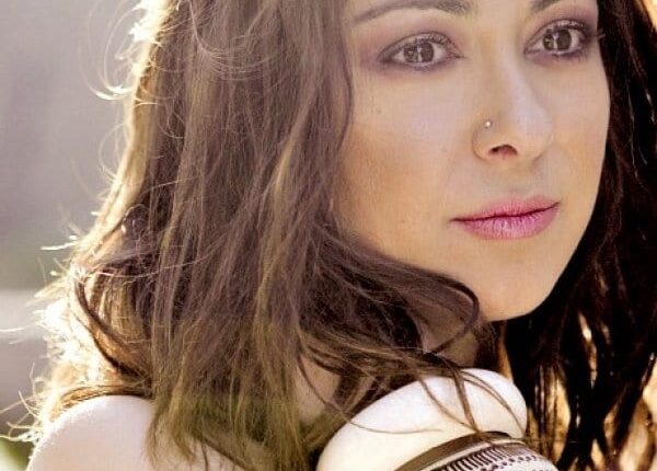 Μελίνα-Ασλανίδου:-«Θεωρώ-ότι-είναι-πολύ-τρομακτικό-το-ai-–-Δεν-είναι-μία-ψυχή-από-πίσω,-είναι-ένα-μηχάνημα»