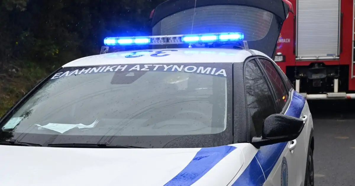 Αχαρνές:-Εντοπίστηκε-ολόκληρο-οπλοστάσιο-σε-σπίτι-–-Πέντε-συλλήψεις