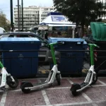 Έρχονται-νέα-μέτρα-για-τα-ηλεκτρικά-πατίνια-–-Υποχρεωτική-ασφάλιση-και-πλήρης-απαγόρευση-σε-ανηλίκους