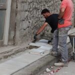 Σε-εξέλιξη-εργασίες-κατασκευής-και-επισκευής-πεζοδρομίων-στην-Καλαμπάκα-από-τον-Δήμο-Μετεώρων-(ΦΩΤΟ)