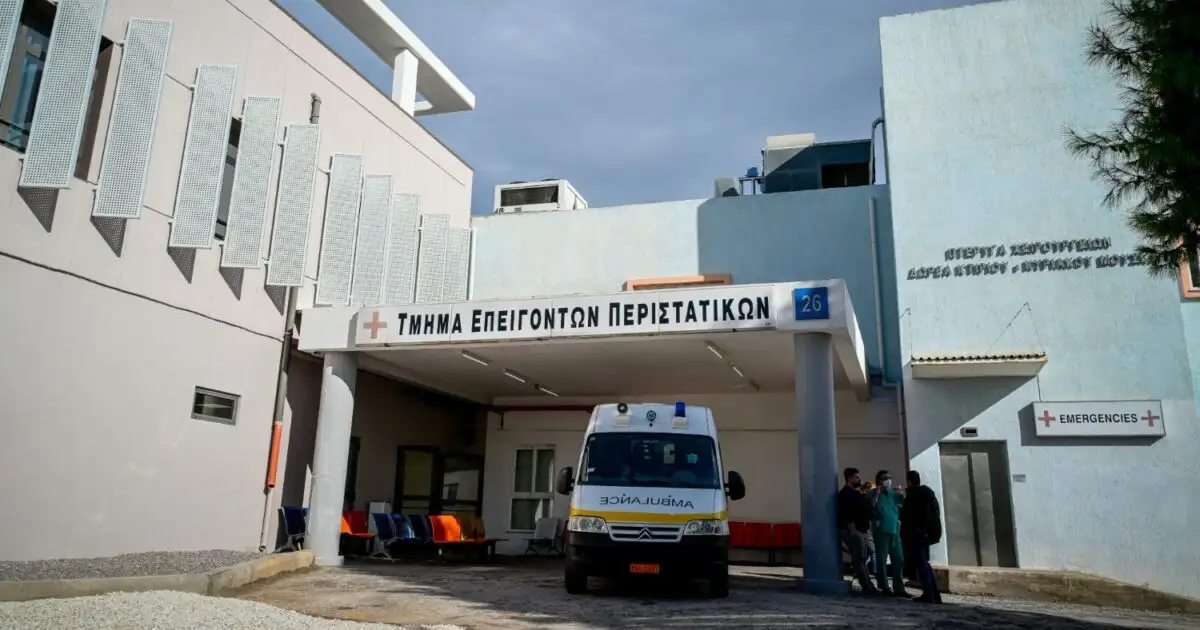 Σοκ-στην-Ηλιούπολη:-Δύο-17χρονες-έπεσαν-στο-κενό-από-τον-6ο-όροφο-πολυκατοικίας