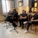 Μουσική-βραδιά-στο-Γηροκομείο-Μεγάλων-Καλυβίων