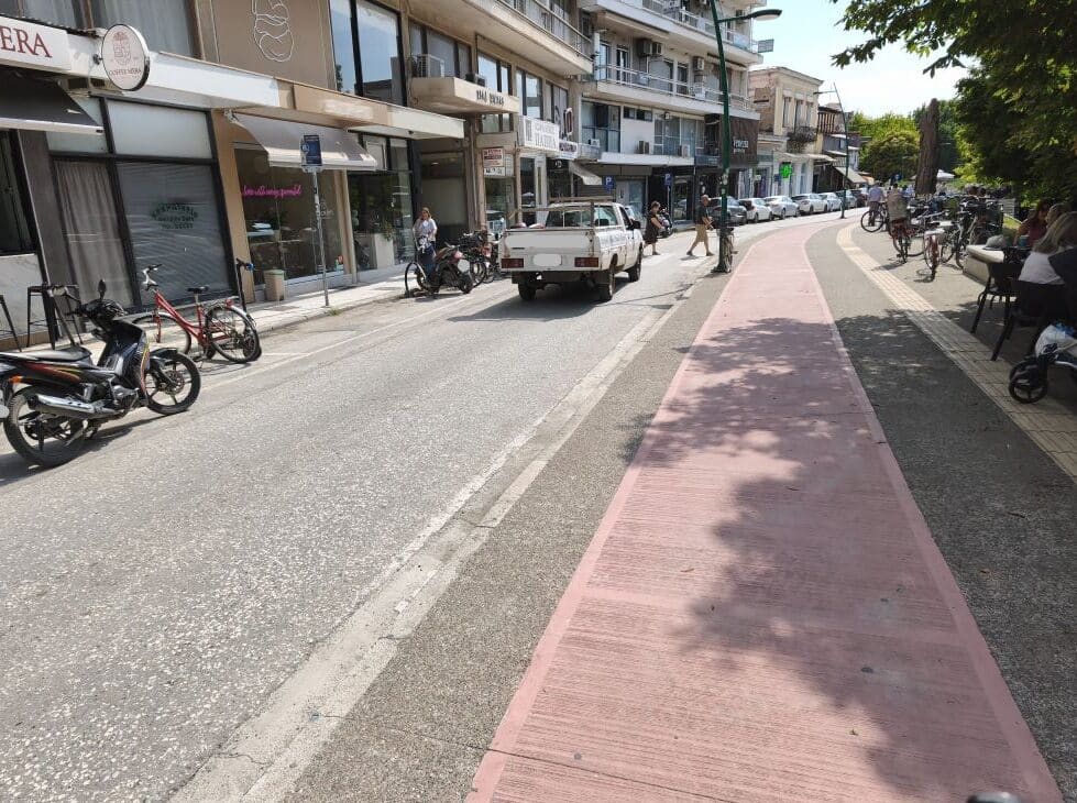 Σε-δύο-μήνες-η-μετατροπή-της-οδού-Αμαλίας-σε-δρόμο-ήπιας-κυκλοφορίας