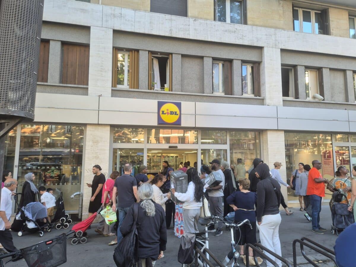 Ο-καύσωνας-έφερε-«πόλεμο»-για-ένα-κλιματιστικό
