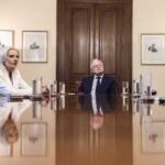 Η-Ρένα-Καραλαριώτου-στον-Κωνσταντίνο-Τασούλα
