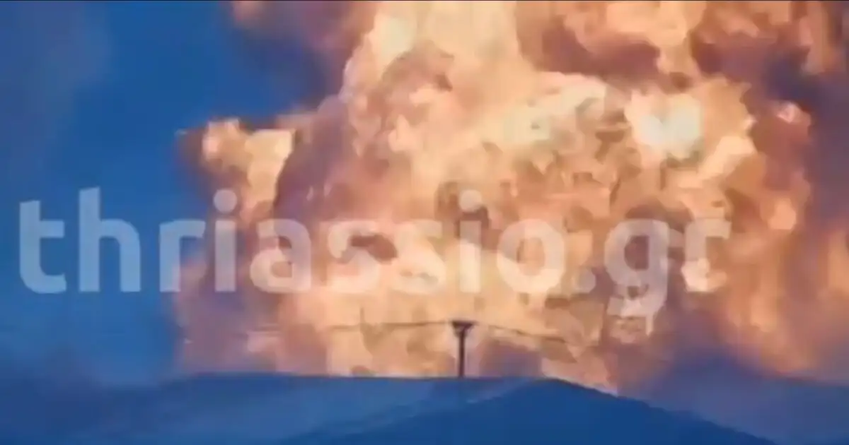 Φωτιά-στον-Ασπρόπυργο:-Βίντεο-ντοκουμέντο-με-την-έκρηξη-στο-κατάστημα-με-τα-ανταλλακτικά