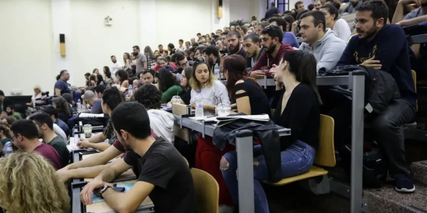 Μη-κρατικά-ΑΕΙ:-“Πράσινο-φως”-για-τη-δημιουργία-επτά-νέων-πανεπιστημίων-–-Ποια-ιδρύματα-κατέθεσαν-αιτήσεις