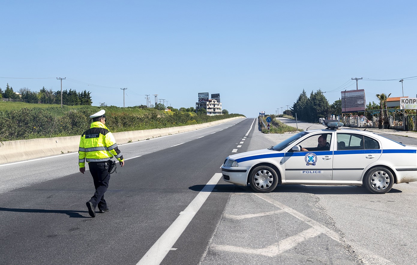 Φάρσαλα:-Πέντε-συλλήψεις-σε-αστυνομική-επιχείρηση