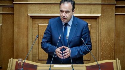 Δημήτρης-Παπαστεργίου:-«Η-Τεχνητή-Νοημοσύνη-χρειάζεται-κανόνες-που-προστατεύουν-τους-πολίτες-και-ταυτόχρονα-απελευθερώνουν-την-καινοτομία»