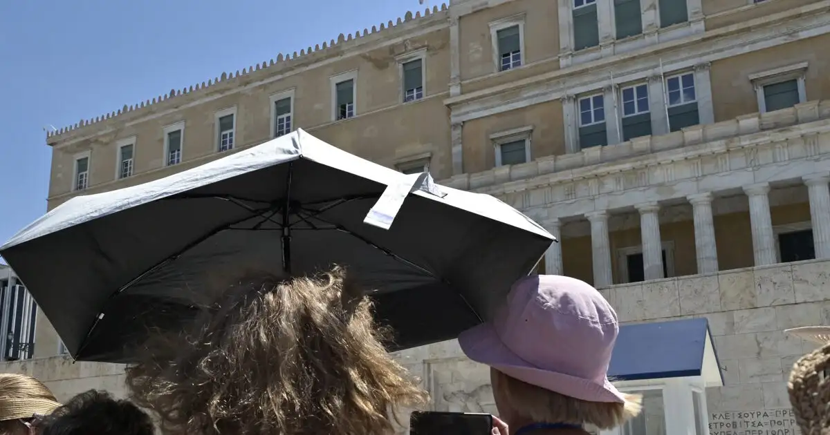 Καιρός-αύριο:-Αγγίζει-τους-40-βαθμούς-η-θερμοκρασία-–-Βροχές-στα-ορεινά-της-Μακεδονίας