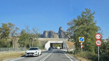 Τραγωδία-στον-Ε65:-Νεκρή-γυναίκα-στο-κλειστό-τμήμα