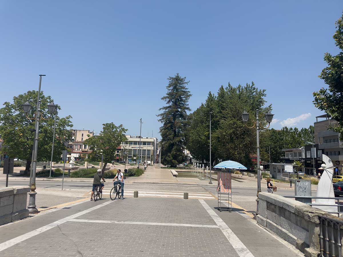 Τρίκαλα:-Στους-40,4°c-το-θερμόμετρο-–-33°c-το-βράδυ