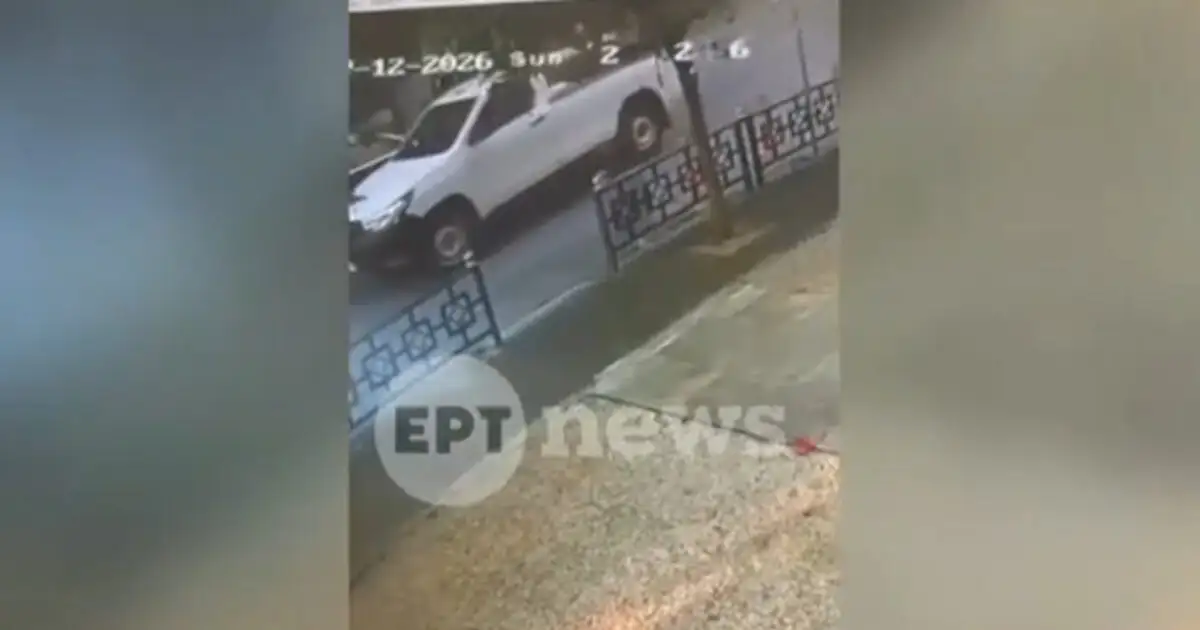Φωτιά-στο-παλιό-κτίριο-του-Μπάντμιντον-στο-Γουδί:-Το-βίντεο-ντοκουμέντο-που-«έκαψε»-τους-τρεις-συλληφθέντες