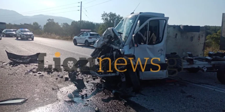 Τροχαίο-στις-Σέρρες:-«Διαλύθηκαν»-τα-αυτοκίνητα-από-τη-μετωπική-σύγκρουση-–-Θρήνος-για-την-μητέρα-και-τον-γιο-που-βρήκαν-τραγικό-θάνατο