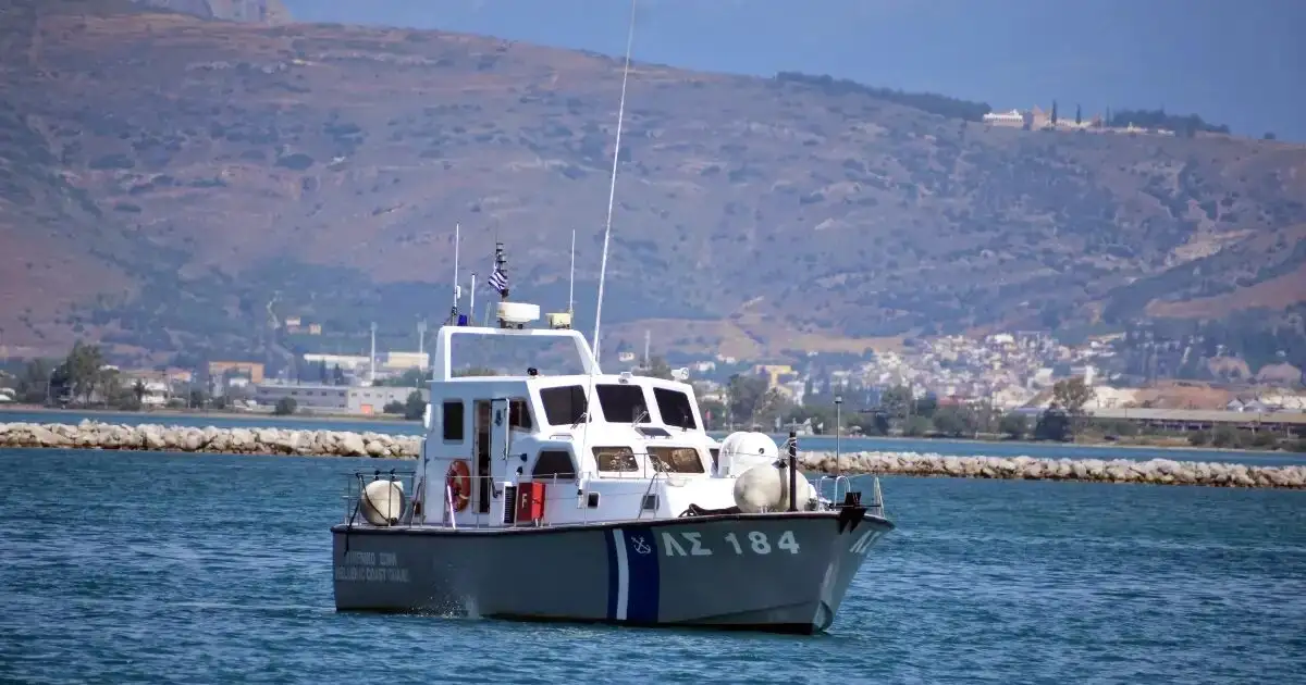 Νεκρός-ανασύρθηκε-43χρονος-από-τη-θάλασσα-ανάμεσα-σε-Αγκίστρι-και-Αίγινα