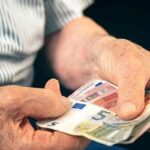 Συντάξεις-Σεπτεμβρίου:-Πότε-καταβάλλονται-και-πότε-φαίνονται-στα-ΑΤΜ