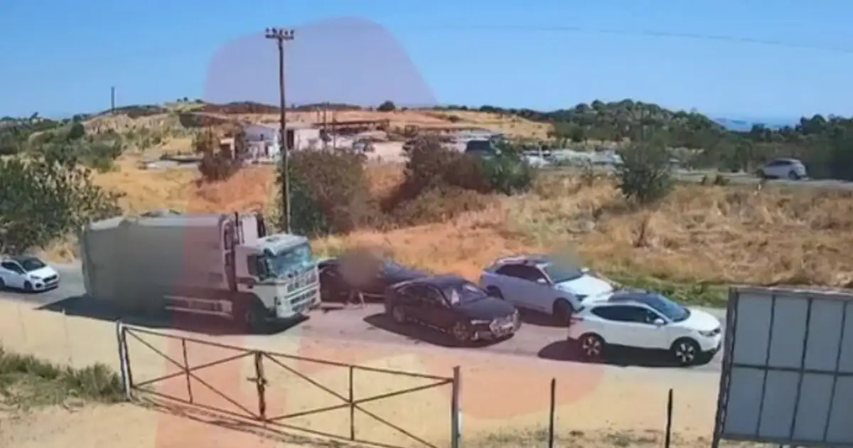 Χαλκιδική:-Καρέ-καρέ-ο-άγριος-ξυλοδαρμός-οδηγού-απορριμματοφόρου-για-μία-παρατήρηση