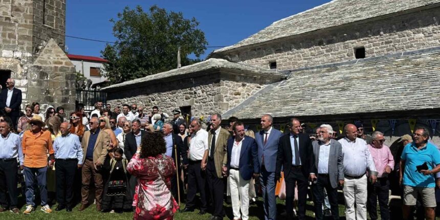 Επεισόδιο-στη-Σαμαρίνα:-Κτηνοτρόφος-«έδιωξε»-από-τον-τρανό-χορό-τα-κυβερνητικά-στελέχη