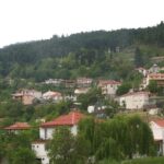 Η-Χρυσομηλιά-είναι-ένα-ξεχωριστό-παράδειγμα-ζωντανού-χωριού-–-Το-70%-των-ζευγαριών-είναι-πολύτεκνα-ή-τρίτεκνα