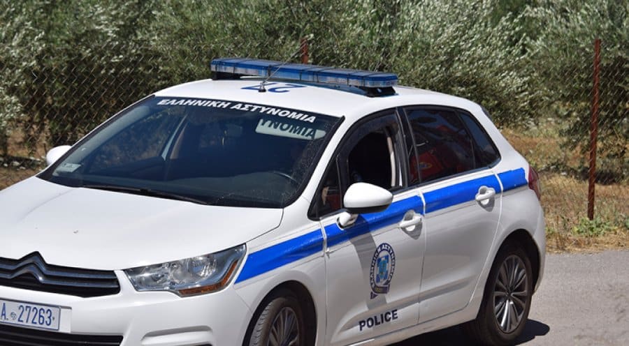Πύλη:-Μεθυσμένος-οδηγός-προκάλεσε-τροχαίο,-τραυμάτισε-δύο-άτομα-και-εγκατέλειψε-το-σημείο