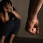 Λάρισα:-Χτύπησε-την-έγκυο-σύντροφό-του-–-Εκείνη-ζήτησε-επιείκεια,-το-δικαστήριο-τον-έστειλε-στη-φυλακή