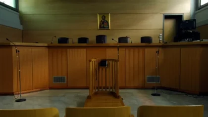 Λάρισα:-Στη-φυλακή-επιστρέφει-ο-58χρονος-καθηγητής-που-ασέλγησε-σε-16χρονη-μαθήτρια-–-Ομόφωνα-ένοχος-από-το-δικαστήριο,-ποινή-κάθειρξης-εννέα-ετών
