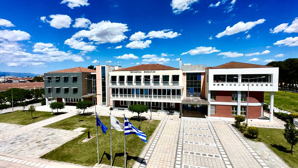 Ψεκασμός-για-τον-δάκο-σε-Τέμπη,-Αγιά-και-Τύρναβο