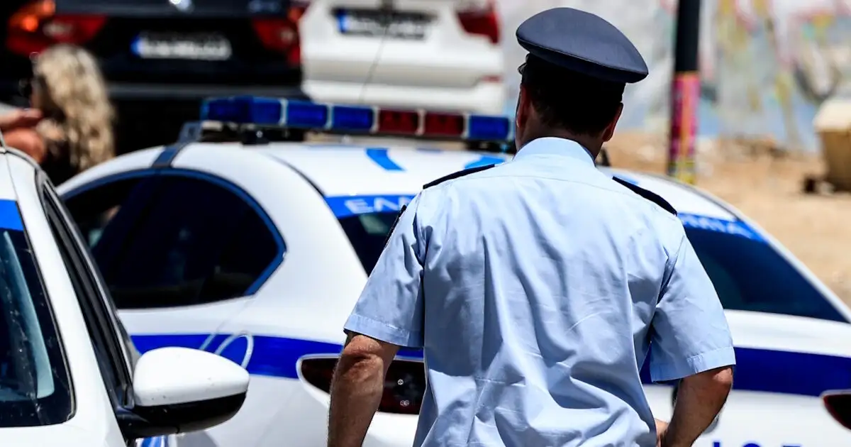 Βοιωτία:-Μία-σύλληψη-για-εμπορία-ανθρώπων-και-εργασιακή-εκμετάλλευση-–-Κρατούσε-οκτώ-υπαλλήλους-και-τα-έγγραφά-τους