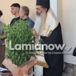 Λαμία:-Το…-αστείο-του-Μητροπολίτη-Φθιώτιδας-Συμεών-για-το-predator-στον-αγιασμό-για-τη-νέα-σχολική-χρονιά-και-η-“καταγγελία”-για-“παρακολούθηση”-(Εικόνες-&-Βίντεο)