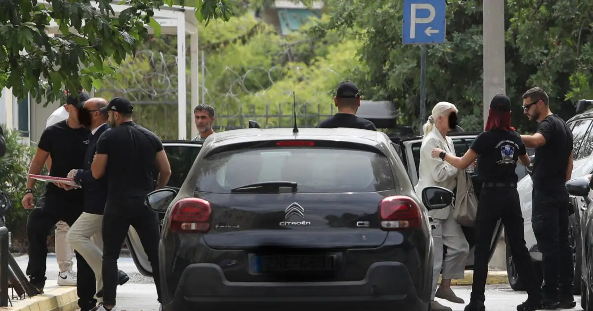 Γιώργος-Μαζωνάκης:-Στη-φυλακή-μετά-από-απολογία-μαμούθ-18-ωρών-οι-δύο-γιατροί-του-Κολωνακίου