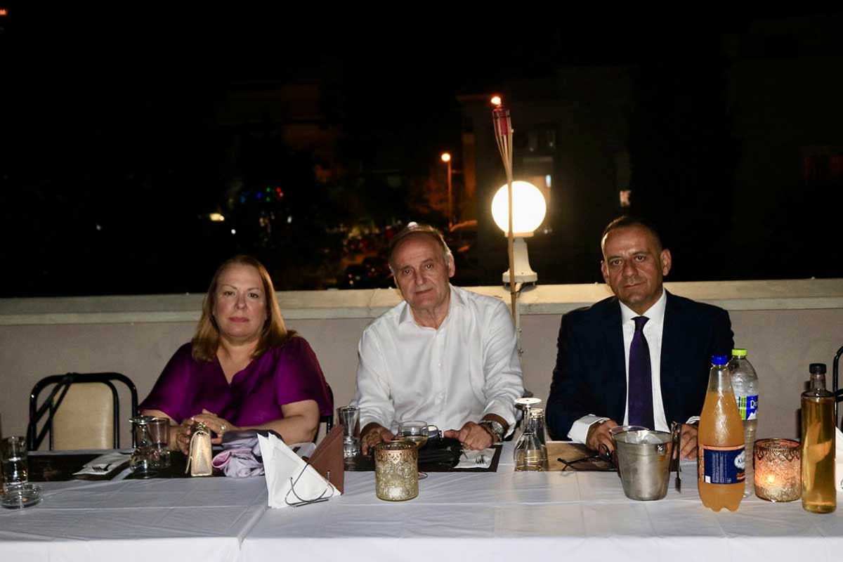 Υποδοχή-αξιωματικών-και-βράβευση-φοιτητών-στα-Τρίκαλα