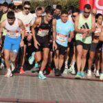 Τα-βλέμματα-στο-run-greece