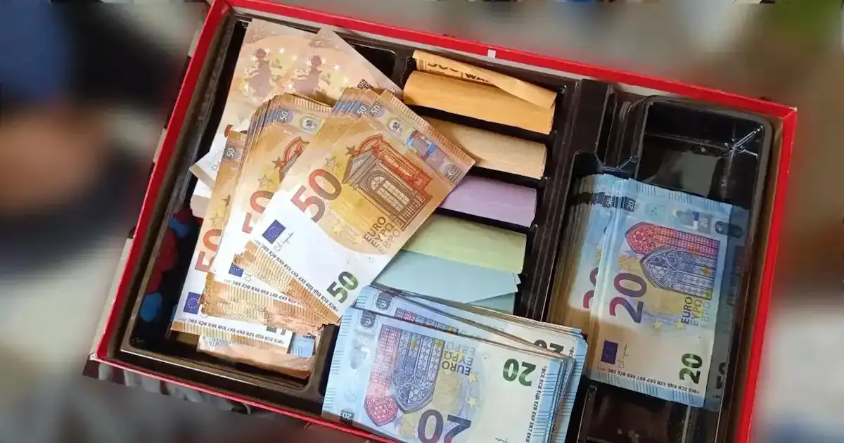 Δομοκός:-Νέα-απάτη-με-λεία-20.000-ευρώ-–-Παρουσιάστηκε-σαν-υπάλληλος-του-λογιστή-της