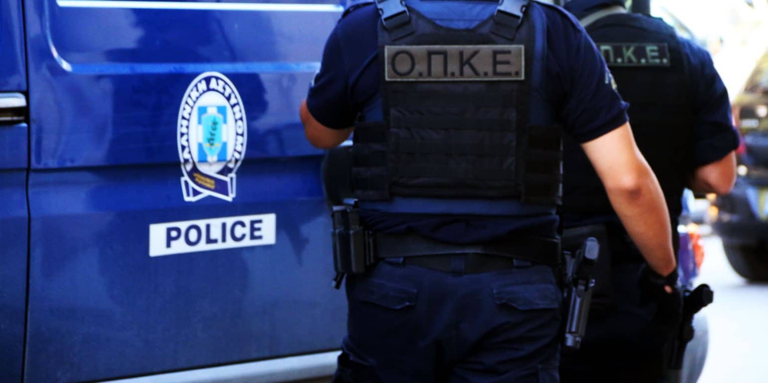 tρίκαλα:-Συνελήφθη-21χρονος-που-οδηγούσε-ενώ-του-είχε-αφαιρεθεί-το-δίπλωμα