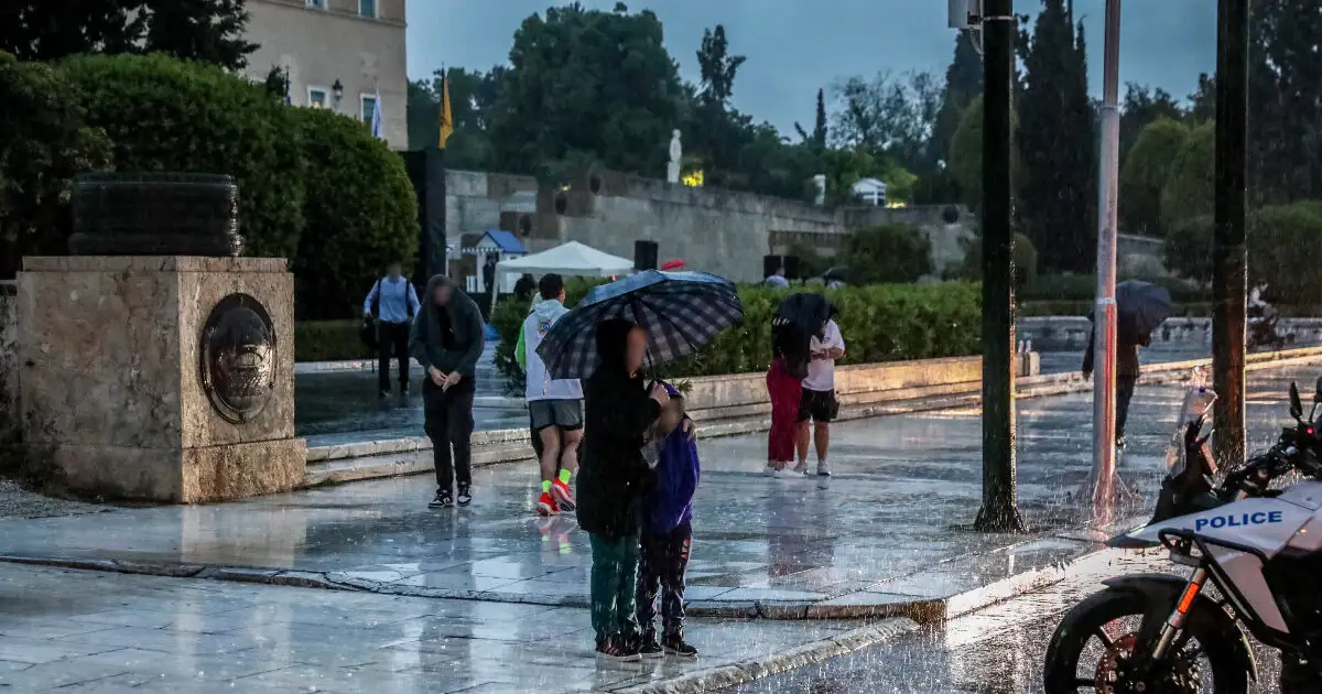 Καιρός:-Ισχυρές-βροχές-και-καταιγίδες-τις-επόμενες-ώρες-–-Έκτακτο-δελτίο-επικίνδυνων-καιρικών-φαινομένων