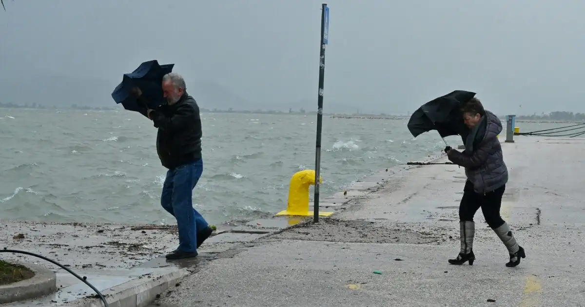 Καιρός-αύριο:-Έντονα-φαινόμενα-σε-Κρήτη-και-Δωδεκάνησα-–-Θυελλώδεις-άνεμοι-στο-Αιγαίο