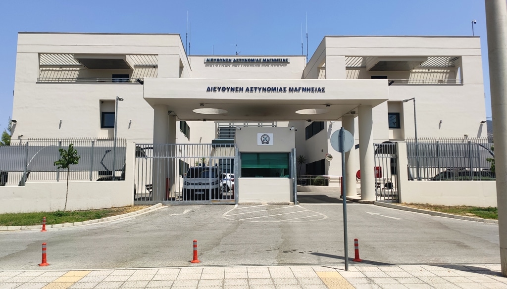 Αλλάζουν-τα-τηλέφωνα-της-Αστυνομίας-στη-Μαγνησία