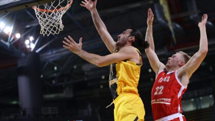 ΑΕΚ-–-Σαλόν-Βίλπας-95-93:-Μπάρτλεϊ-και-Ερτέλ-υπέγραψαν-το-θρίλερ-στο-φινάλε,-δείτε-τα-highlights