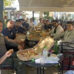 Μια-παρέα,-μέσα-κι-έξω-από-το-γήπεδο-η-ΑΕΦ