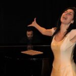Άδεια-Ποδηλάτου-Η-Κερασία-Σαμαρά-σε-μια-μοναδική-παράσταση-στο-«Μουσείο-Τσιτσάνη»