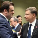 eurogroup:-Θετική-αξιολόγηση-των-αιτημάτων-Ελλάδας-και-Ιταλίας-για-δημοσιονομική-ευελιξία-–-Τι-δήλωσαν-Πιερρακάκης-και-Ντομπρόβσκις