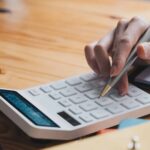 Ρύθμιση-120-δόσεων-για-χρέη-στο-δημόσιο:-Ποιοι-μπορούν-να-ενταχθούν-–-Τι-θα-πρέπει-να-εξετάζουν-οι-οφειλέτες