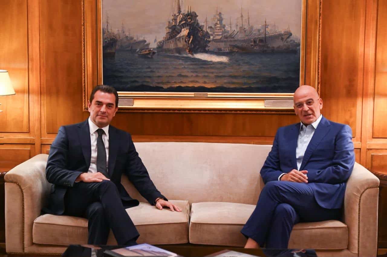 Συνάντηση-Σκρέκα-με-Δένδια:-Ισχυρότερη-ΣΜΥ-στα-Τρίκαλα-με-ορίζοντα-το-2030-–-Προοπτική-για-1.200-σπουδαστές