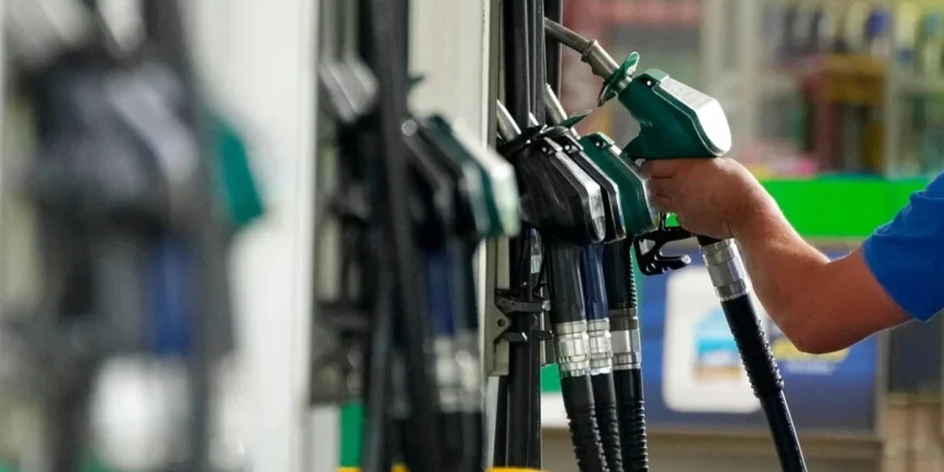Πετρέλαιο-θέρμανσης:-Στα-40-λεπτά-το-λίτρο-η-επιδότηση-–-Τι-ανακοινώθηκε-για-diesel-και-βενζίνη