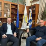 Συνάντηση-Σακκά-–-Λιούτα-στο-Δημαρχείο-Τρικάλων