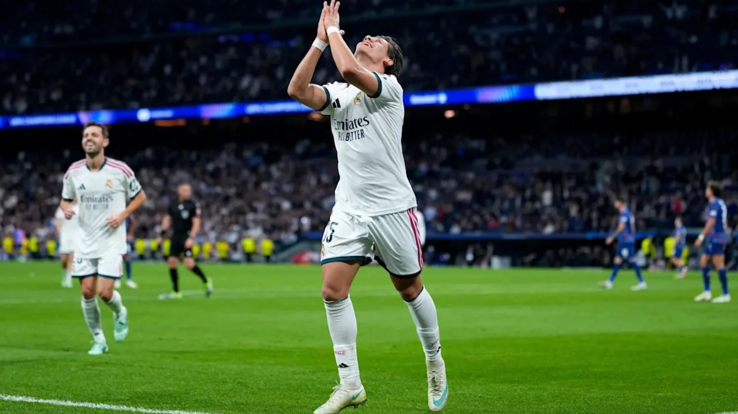 champions-league:-(Χ)ορταστική-ισοπαλία-στο-Μπάγερν-Άρσεναλ,-συνεχίζει-ακάθεκτη-η-Ρεάλ-–-Όλα-τα-γκολ